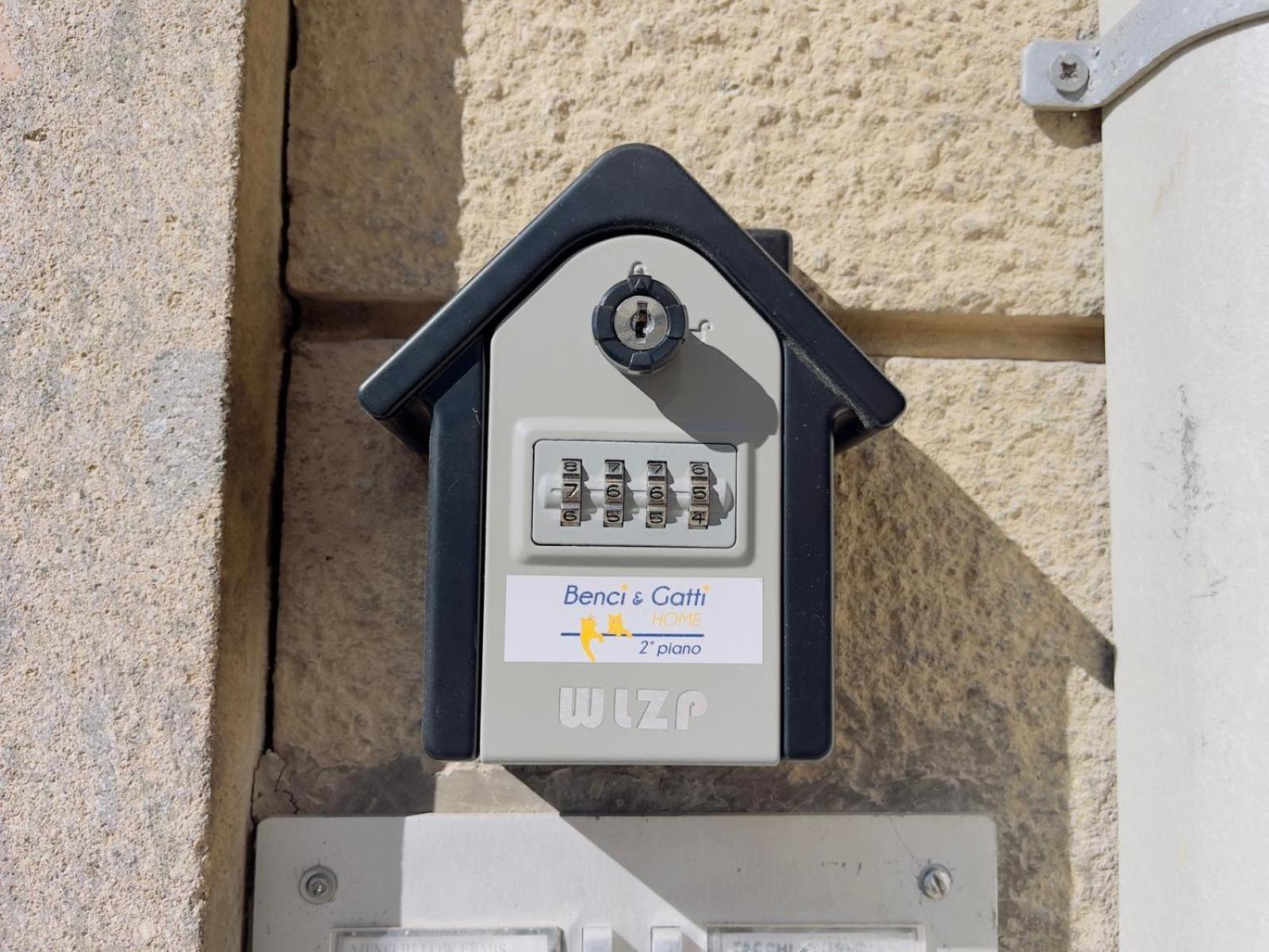 Benci&Gatti Home Con Parcheggio Privato Civitavecchia Exterior foto